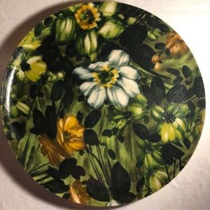Fiberglass floral pattern tray